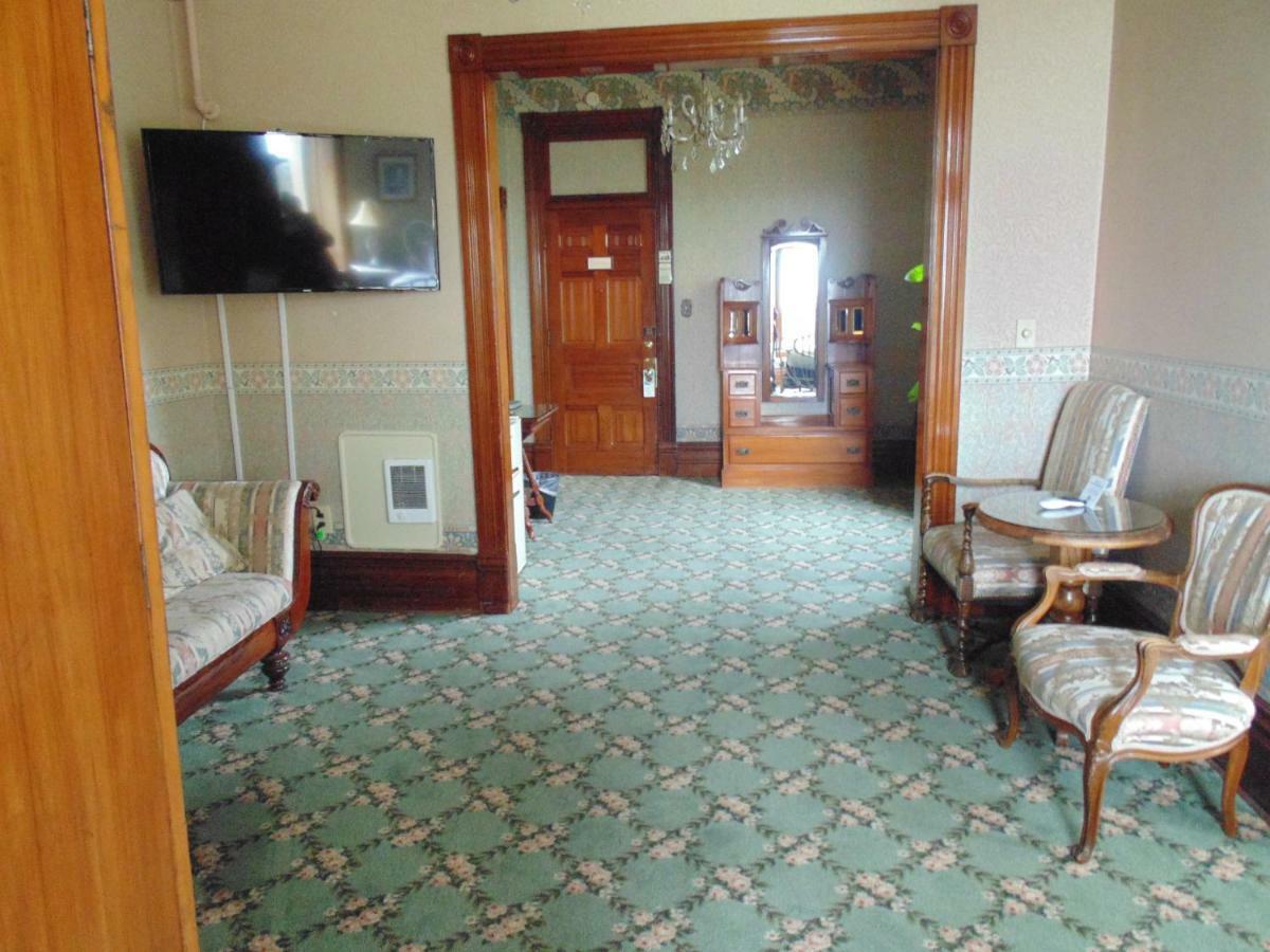 Manresa Castle Hotel Port Townsend Exterior foto